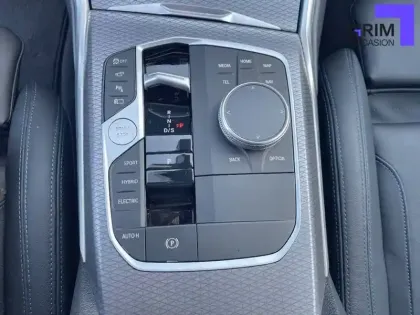 Photo 9 BMW Serie 3 Touring 330e 292 ch BVA8