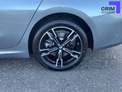 Photo 13 BMW Serie 3 Touring 330e 292 ch BVA8