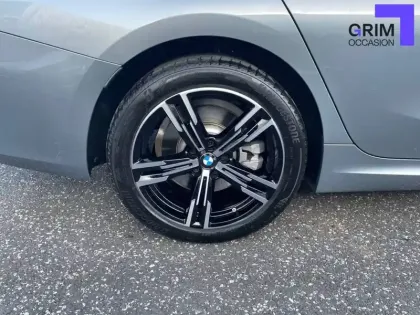 Photo 14 BMW Serie 3 Touring 330e 292 ch BVA8