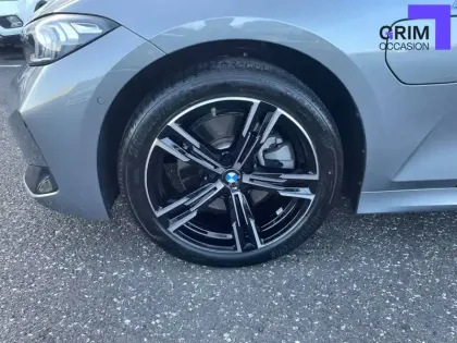 Photo 12 BMW Serie 3 Touring 330e 292 ch BVA8