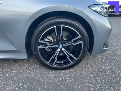 Photo 15 BMW Serie 3 Touring 330e 292 ch BVA8