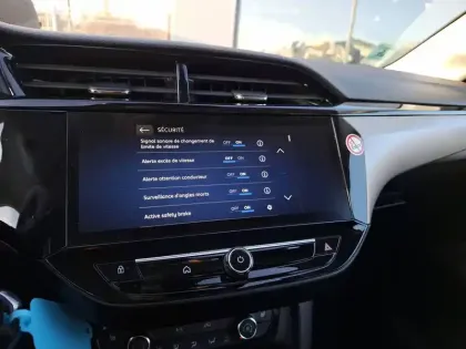 Photo 33 Opel Corsa  1.2 Turbo 100 ch BVM6