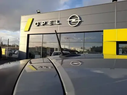 Photo 8 Opel Corsa  1.2 Turbo 100 ch BVM6