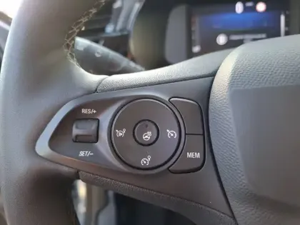 Photo 25 Opel Corsa  1.2 Turbo 100 ch BVM6