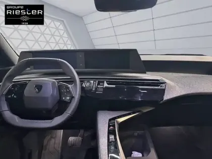 Photo 7 Peugeot 3008  Hybrid 136 e-DCS6