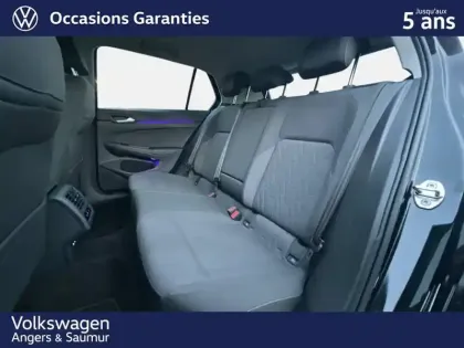 Photo 14 Volkswagen Golf  1.5 eTSI EVO2 116 DSG7