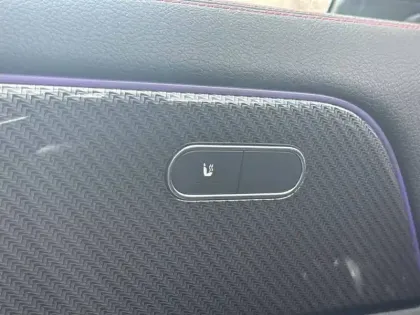 Photo 49 Mercedes GLA  200 7G-DCT