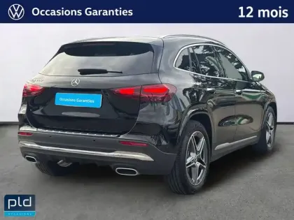 Photo 31 Mercedes GLA  200 7G-DCT