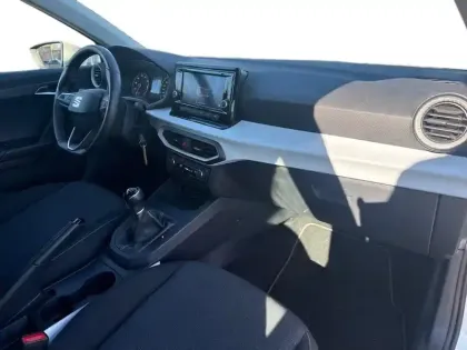 Photo 8 Seat Ibiza  1.0 MPI 80 ch S/S BVM5