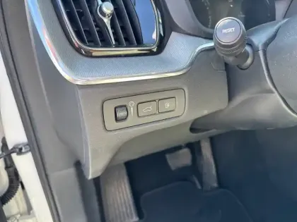 Photo 8 Volvo Xc60  T8 Twin Engine 320+87 ch Geartronic 8