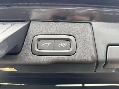 Photo 31 Volvo Xc60  T8 AWD Hybride rechargeable 310 ch+145 ch Geartronic 8