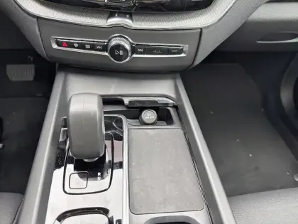 Photo 17 Volvo Xc60  T8 AWD Hybride rechargeable 310 ch+145 ch Geartronic 8