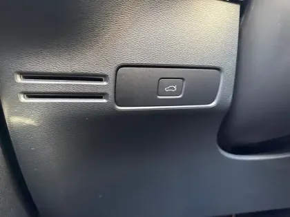 Photo 19 Volvo Xc40  Recharge 231 ch 1EDT