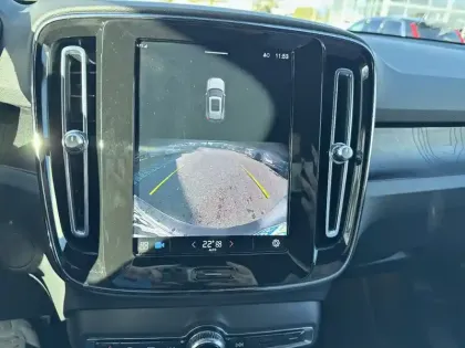 Photo 11 Volvo Xc40  Recharge 231 ch 1EDT