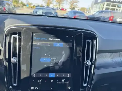 Photo 12 Volvo Xc40  Recharge 231 ch 1EDT