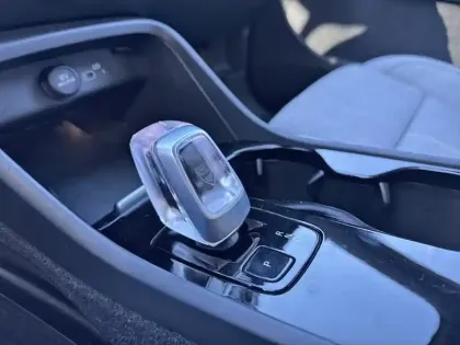 Photo 16 Volvo Xc40  Recharge 231 ch 1EDT