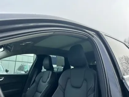 Photo 21 Volvo Xc60 Gén. II Ph2 Evo Ultra Style Chrome 5