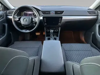 Photo 14 Skoda Superb  1.4 TSI PHEV 218 ch DSG6