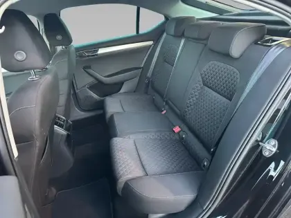 Photo 13 Skoda Superb  1.4 TSI PHEV 218 ch DSG6