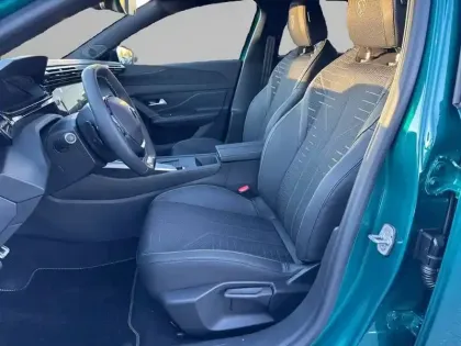 Photo 10 Peugeot 308  Hybrid 145 e-DCS6