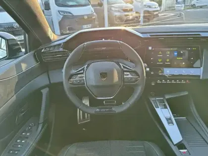 Photo 28 Peugeot 308  Hybrid 145 e-DCS6