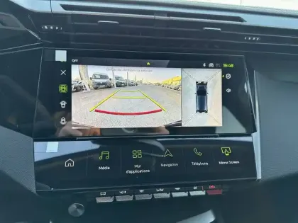 Photo 38 Peugeot 308  Hybrid 145 e-DCS6