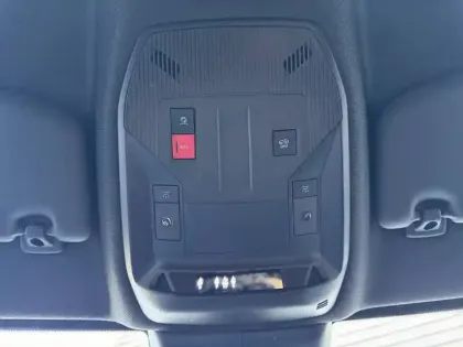 Photo 59 Peugeot 308  Hybrid 145 e-DCS6