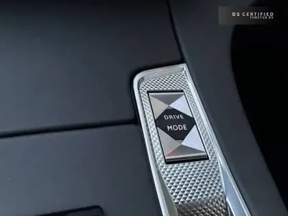 Photo 29 DS Ds 7 DS7 Crossback Hybride 300 E-Tense EAT8 4x4