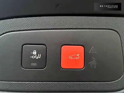 Photo 32 DS Ds 7 DS7 Crossback Hybride 300 E-Tense EAT8 4x4