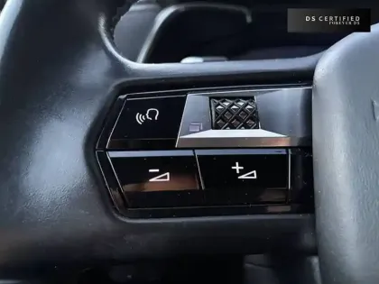 Photo 27 DS Ds 7 DS7 Crossback Hybride 300 E-Tense EAT8 4x4