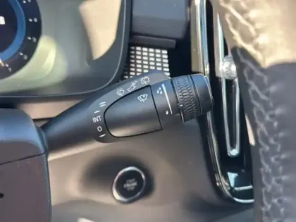 Photo 21 Volvo Xc40  B3 163 ch DCT7