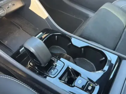 Photo 31 Volvo Xc40  B3 163 ch DCT7