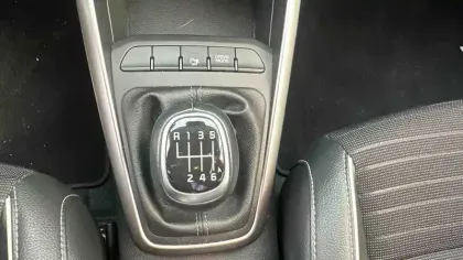 Photo 19 Kia Stonic  1.0 T-GDi 120 ch MHEV BVM6