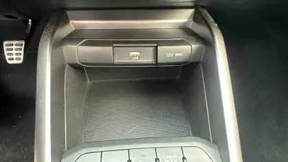 Photo 27 Kia Stonic  1.0 T-GDi 120 ch MHEV BVM6