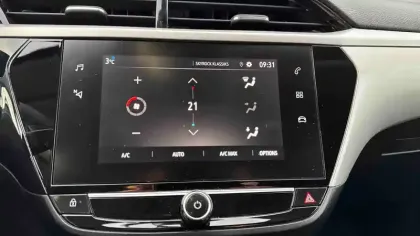 Photo 16 Opel Corsa  Electrique 136 ch & Batterie 50 kWh