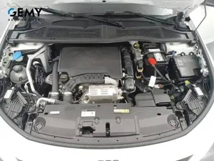 Photo 11 Peugeot 308  PureTech 130ch S&S EAT8