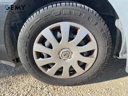 Photo 10 Renault Trafic  FGN L1H1 1000 KG DCI 120