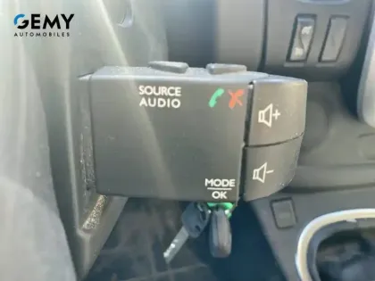 Photo 33 Renault Trafic Gén. III (F82) Ph2 Grand Confort 4