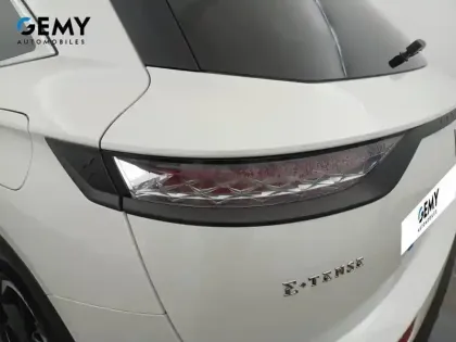 Photo 42 DS DS 7 DS7 Crossback Hybride E-Tense 225 EAT8