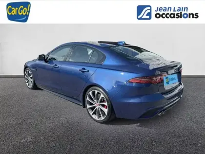 Photo 10 Jaguar Xe  D200 MHEV BVA