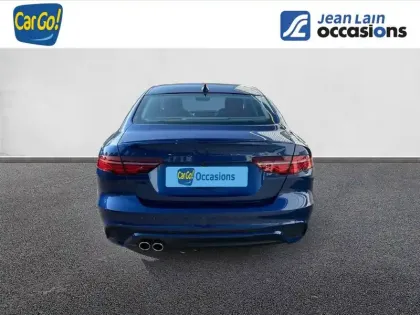 Photo 7 Jaguar Xe  D200 MHEV BVA