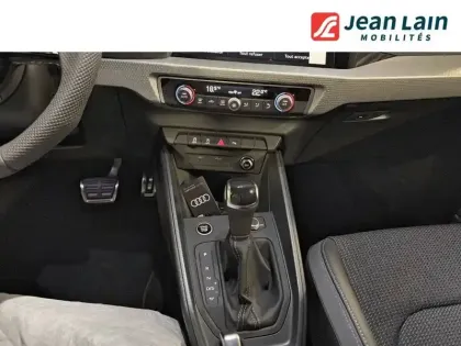 Photo 12 Audi A1  Sportback 30 TFSI 116 ch S tronic 7