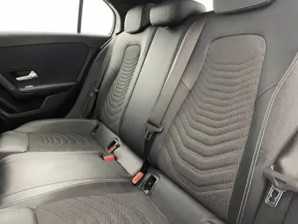 Photo 47 Mercedes Classe A  160 BM6