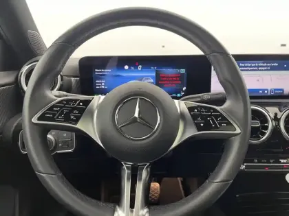 Photo 22 Mercedes Classe A  180 7G-DCT