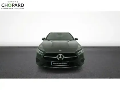 Photo 35 Mercedes Classe A  180 7G-DCT