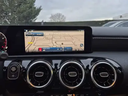 Photo 17 Mercedes Classe A  180 7G-DCT