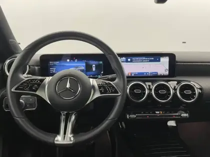 Photo 55 Mercedes Classe A  180 7G-DCT