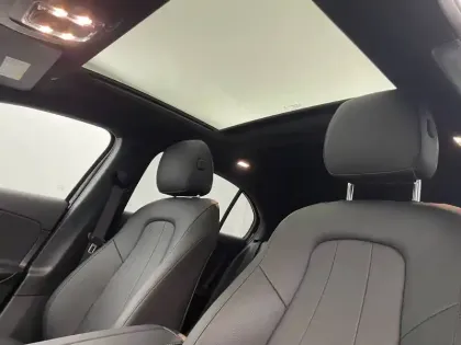 Photo 91 Mercedes Classe A  180 7G-DCT