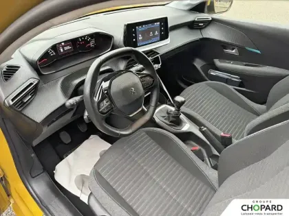Photo 71 Peugeot 208  PureTech 100 S&S BVM6