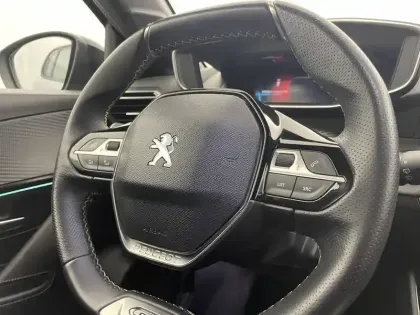 Photo 28 Peugeot 208  Electrique 50 kWh 136ch